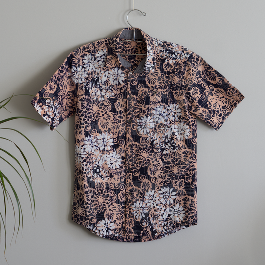 M size Batik button-down shirt